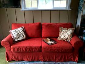 Freecycle Ikea sleeper sofa - excellent condition