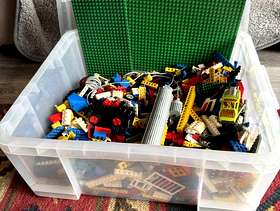 Freecycle Big box of lego