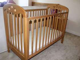 Freecycle Cot