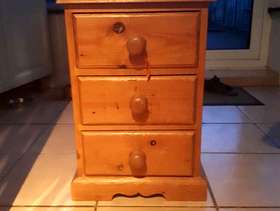 Freecycle Small pine chest drawers