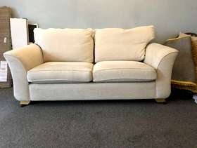 Freecycle Settee