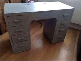 Freecycle Desk with drawers