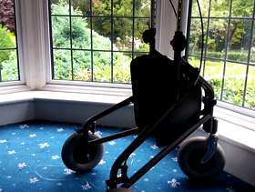 Freecycle 3 wheel walker - rollator