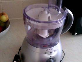Freecycle Kenwood Food Processor with all Attachments