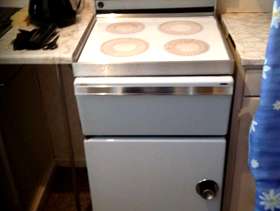 Freecycle Electric cooker