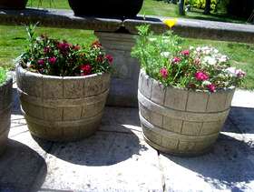 Freecycle 3 large garden pots