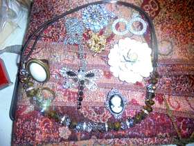 Freecycle Huge bundle of Costume Jewellery