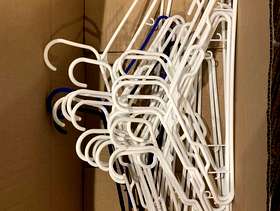 Freecycle FREE plastic hangers available for pickup