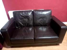 Freecycle 2 setter leather look brown sofa new