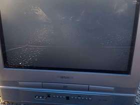 Freecycle T V w dvd