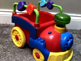 Freecycle Fisher Price Animal Safari moving Train