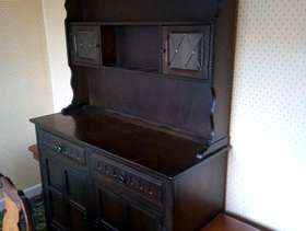 Freecycle Dresser