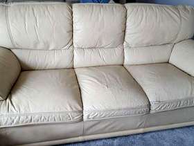 Freecycle Large comfy cream leather 3 seater sofa