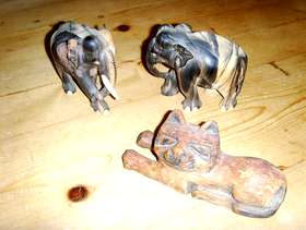 Freecycle 2 elephants and a cat