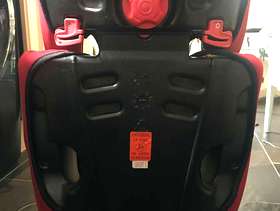 Freecycle Child car seat - mamaspapas