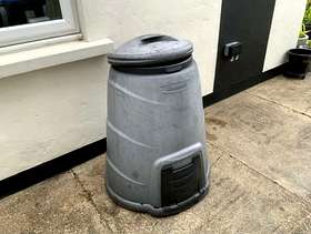 Freecycle Compost bin