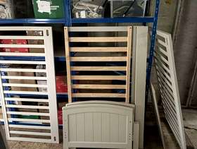 Freecycle Mamas & Papas Cotbed
