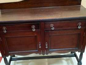 Freecycle Old style sideboard