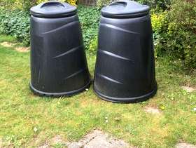 Freecycle Garden Compost Bins