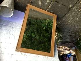 Freecycle Wall mirror