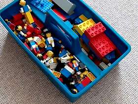 Freecycle Box of Mixed Lego