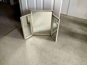 Freecycle Vintage triple dressing table mirror