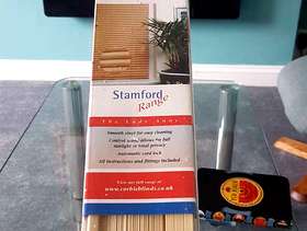 Freecycle Woodgrain venetian blind