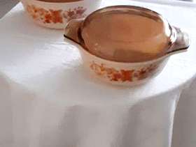 Freecycle Two New Vintage 1980`s Pyrex Casserole Dishes