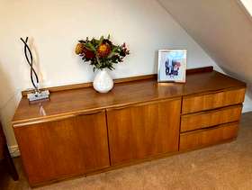 Freecycle Base unit/sideboard