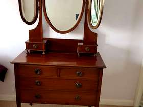 Freecycle 1920s Mahogany dressing table