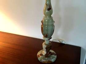 Freecycle Onyx table lamp base