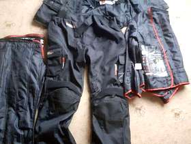 Freecycle Ladies Motorcycle Jacket, Trousers & Gloves Size 14