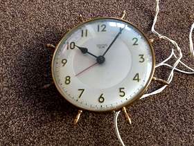 Freecycle Smiths electric clock
