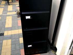 Freecycle 4 drawer filing cabinet