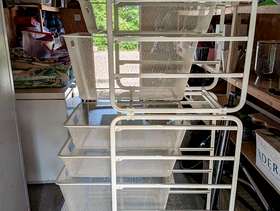 Freecycle Rack of wire trays