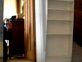 Freecycle Mirror/cupboard from IKEA