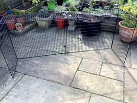 Freecycle Extending safety fire guard.