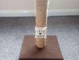 Freecycle Cat scratch pole