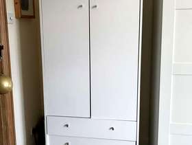Freecycle White wardrobe