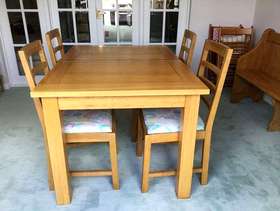Freecycle Dining table & chairs