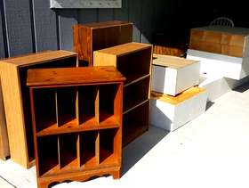 Freecycle Book shelf units..for free!
