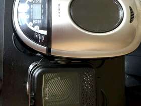 Freecycle Bread maker and deep fat fryer