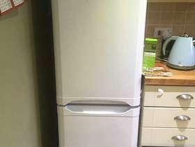 Freecycle Fridge Hotpoint 60/40