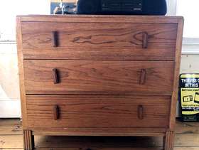 Freecycle Oak chest of drawers