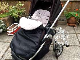 Freecycle Icandy pushchair, rain cover and cosy toes