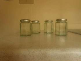 Freecycle 18 Jam Jars with Lids