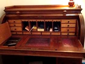 Freecycle Roll-top Desk