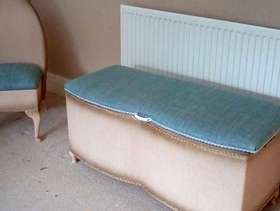 Freecycle Ottoman and ottoman chair
