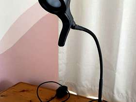 Freecycle Serious reader table lamp, gooseneck, 35w, dimmable