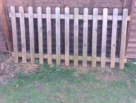 Freecycle Picket Fence x 3 nearly new plus posts